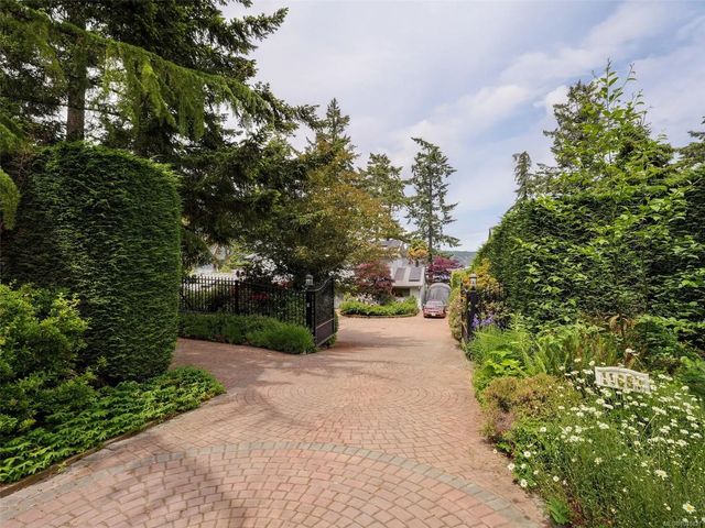 5 of 54 - 11657 Jupata Way, North Saanich, BC