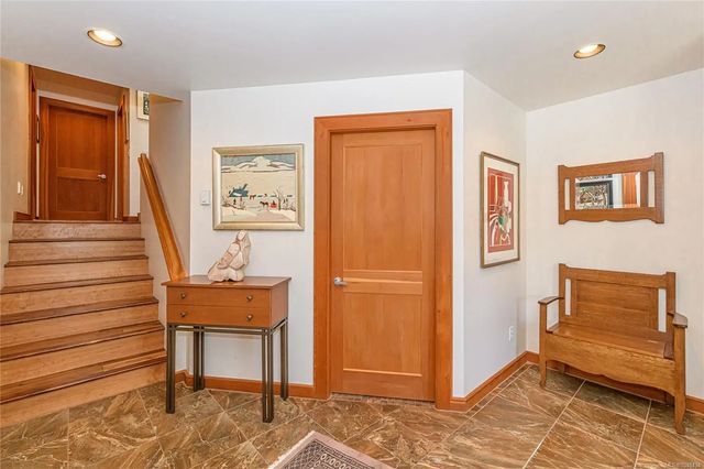 2 of 44 - 133 Corbett Rd 20, Salt Spring, BC