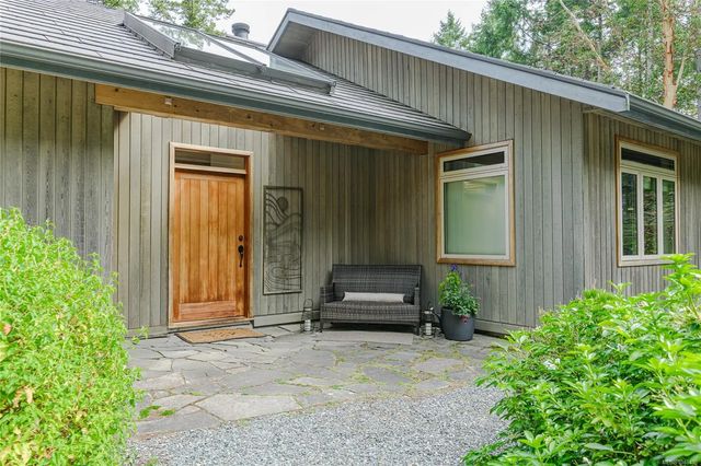 2 of 99 - 104 Seclusion Lane, Salt Spring, BC