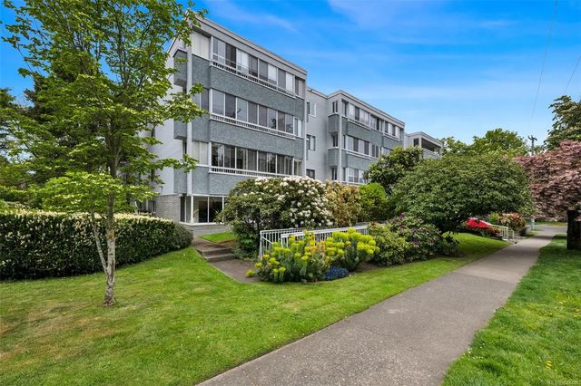 3 of 46 - 1050 Park Blvd 201, Victoria, BC