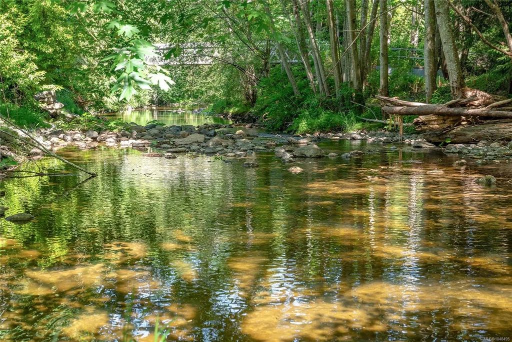 1520 Mason Trail, Parksville