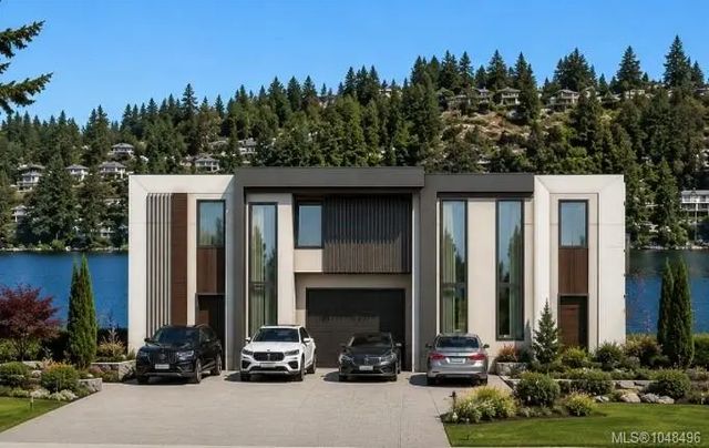 2 of 8 - 4176 Wellesley Ave, Nanaimo, BC