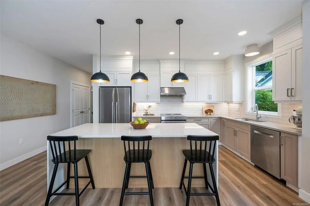 4 of 38 - 913 Craig Rd, Ladysmith, BC