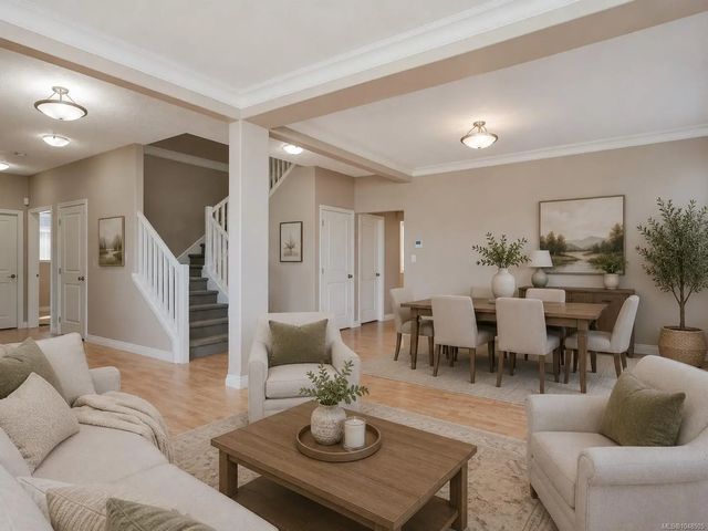 3 of 39 - 809 Rogers Way, Saanich, BC