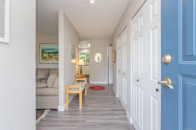 3 of 37 - 6333 Highwood Dr, Duncan, BC