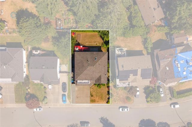 5 of 93 - 5771 Malibu Terr, Nanaimo, BC