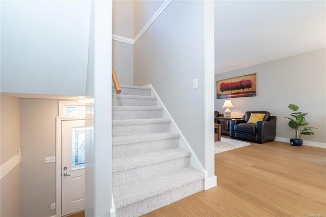 5 of 40 - 601 Nelson St 4, Esquimalt, BC