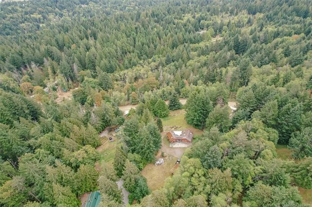 5 of 18 - 190 Seymour Hts, Salt Spring, BC