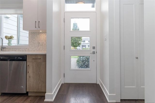 3 of 30 - 2874 Meridian Ave, Langford, BC