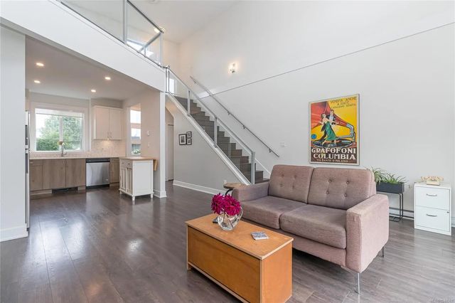 4 of 30 - 2874 Meridian Ave, Langford, BC