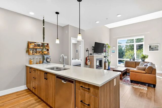 3 of 62 - 700 Yew Wood Rd 302, Tofino, BC