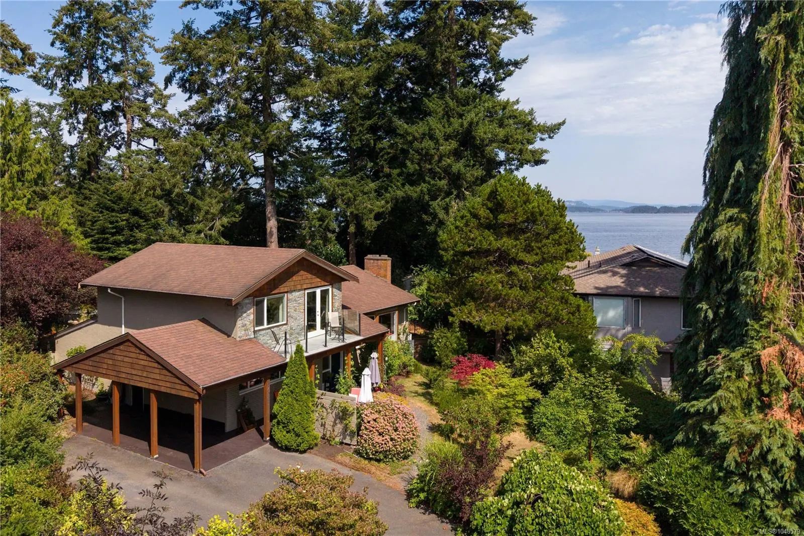 Homes for Sale located at 10496 Jocelyn Pl, in the city of Sidney, BC V8L 2P5