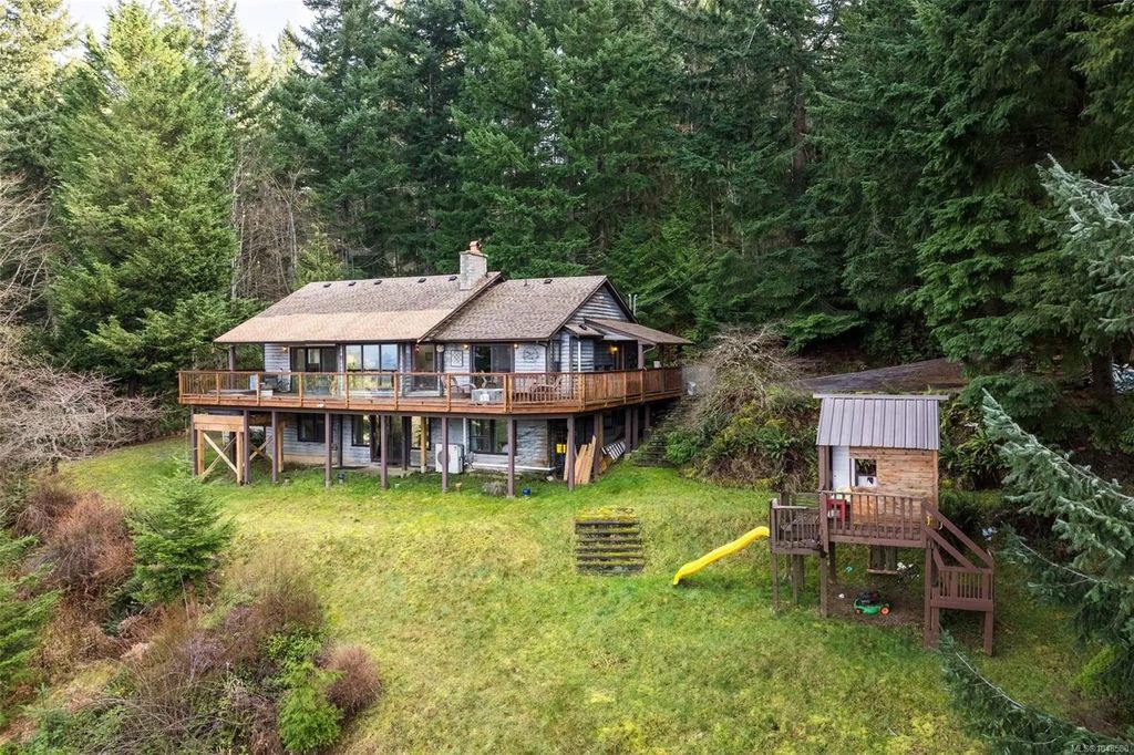 1691 Strathcona Heights Rd, Shawnigan Lake