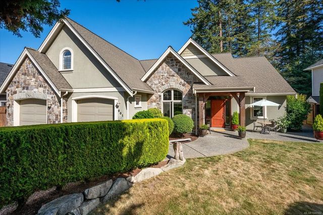 2 of 46 - 601 Meadow Dr, French Creek, BC