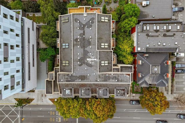 3 of 44 - 1015 Johnson St 106, Victoria, BC