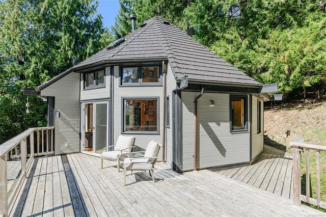 2 of 45 - 287 Cusheon Lake Rd, Salt Spring, BC