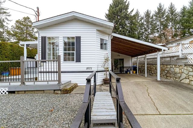 2 of 39 - 1071 Bourban Rd, Mill Bay, BC