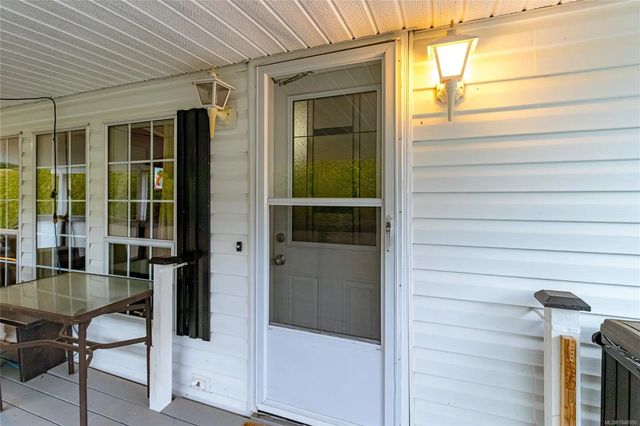 4 of 39 - 1071 Bourban Rd, Mill Bay, BC