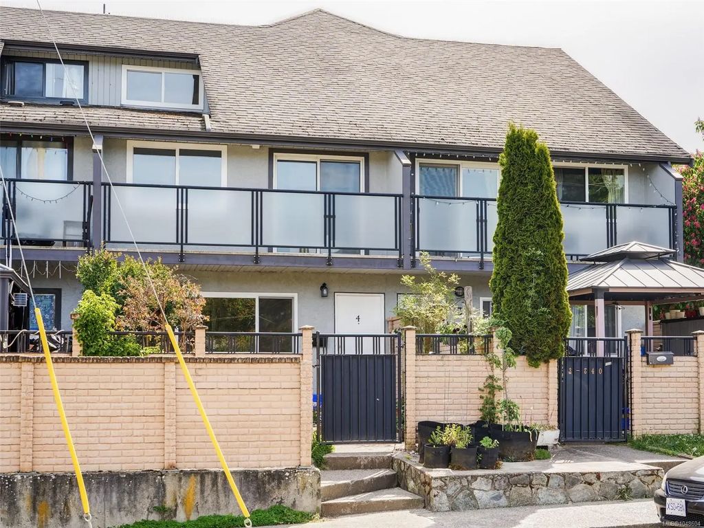 740 Wilson St 4, Victoria
