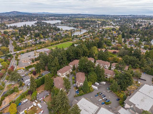 2 of 61 - 288 Eltham Rd 403, View Royal, BC