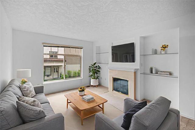 4 of 61 - 288 Eltham Rd 403, View Royal, BC