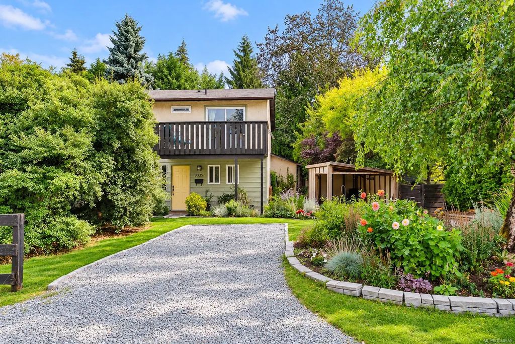 3035 Metchosin Rd, Colwood