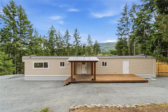 2 of 38 - 3840 Melrose Rd, Whiskey Creek, BC