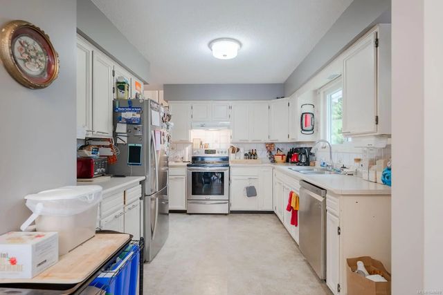 4 of 30 - 395 Dogwood Dr, Ladysmith, BC
