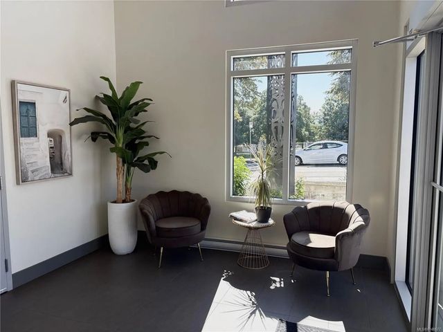 3 of 22 - 147 Haliburton St 403, Nanaimo, BC