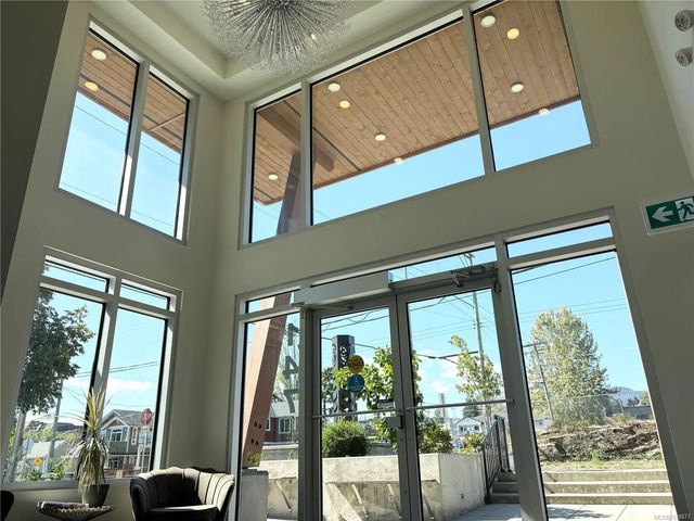 4 of 22 - 147 Haliburton St 403, Nanaimo, BC
