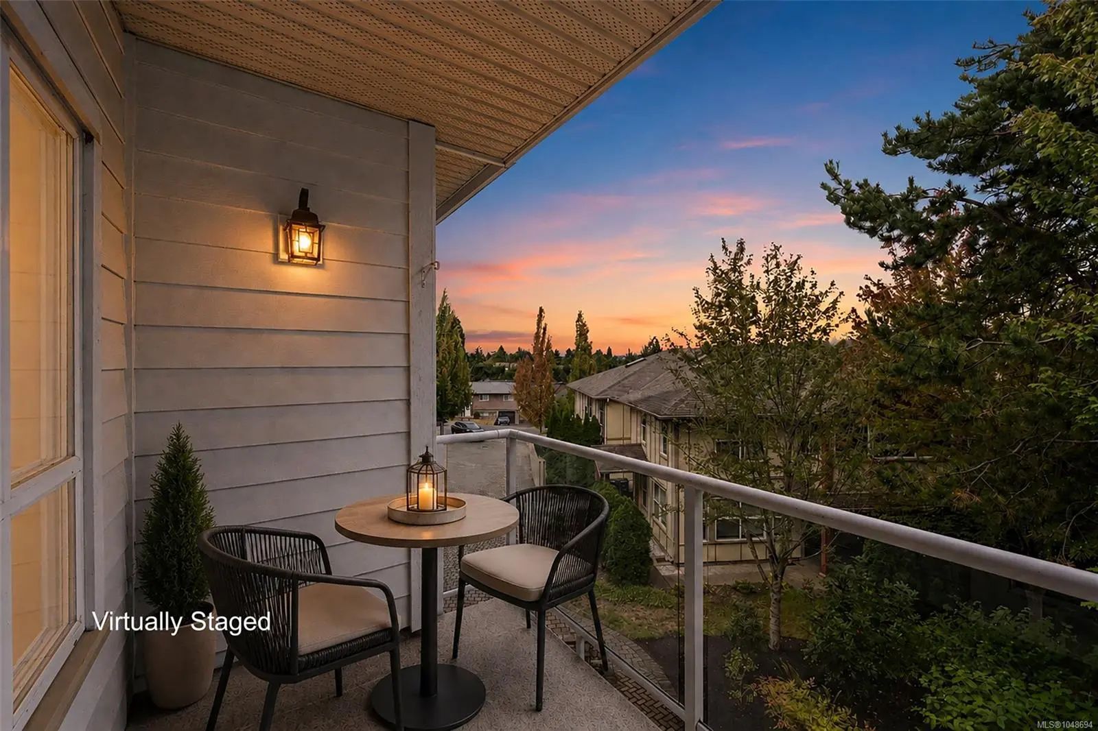3915 Carey Rd 207, in the city of Saanich Real Estate in BC by ,