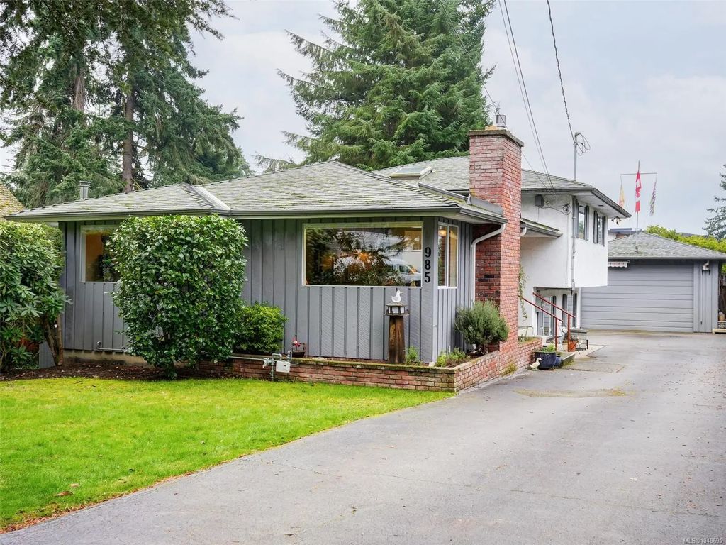 985 Sutcliffe Rd, Saanich