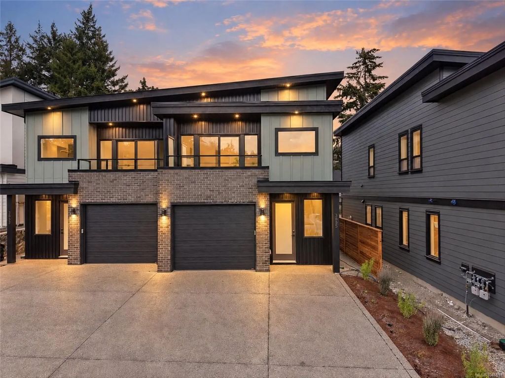 3855 Olympian Way, Colwood