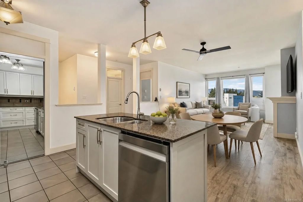 3226 Jacklin Rd 306, Langford