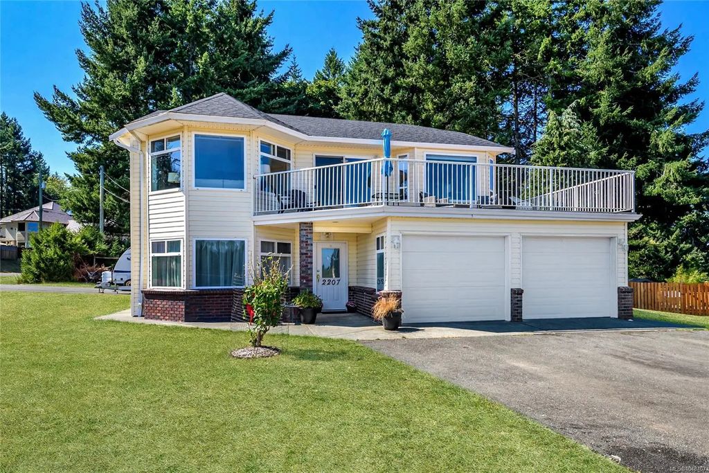 2207 June Rd, Courtenay