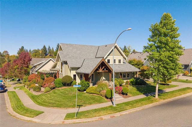 2 of 84 - 543 Stonewater Dr, Nanaimo, BC