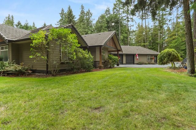 3 of 99 - 1090 Coldwater Rd, Parksville, BC