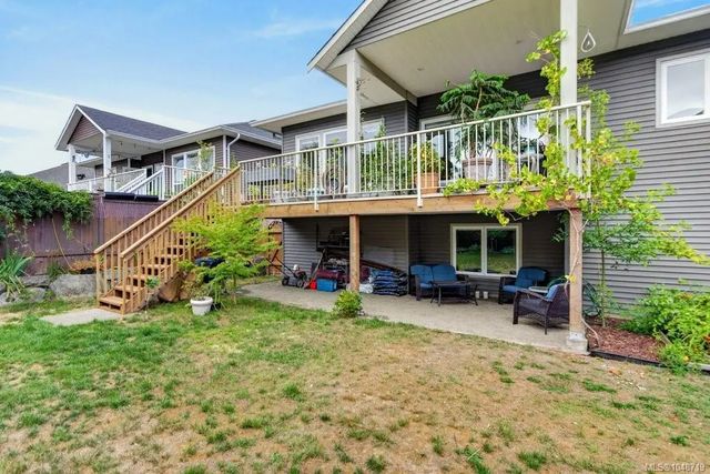 3 of 47 - 2581 Kendal Ave, Cumberland, BC