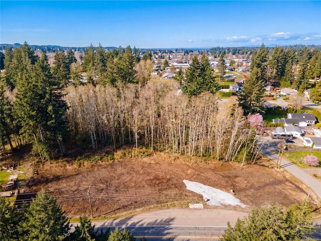 4 of 15 - Lot 4 Island Hwy S, Royston, BC
