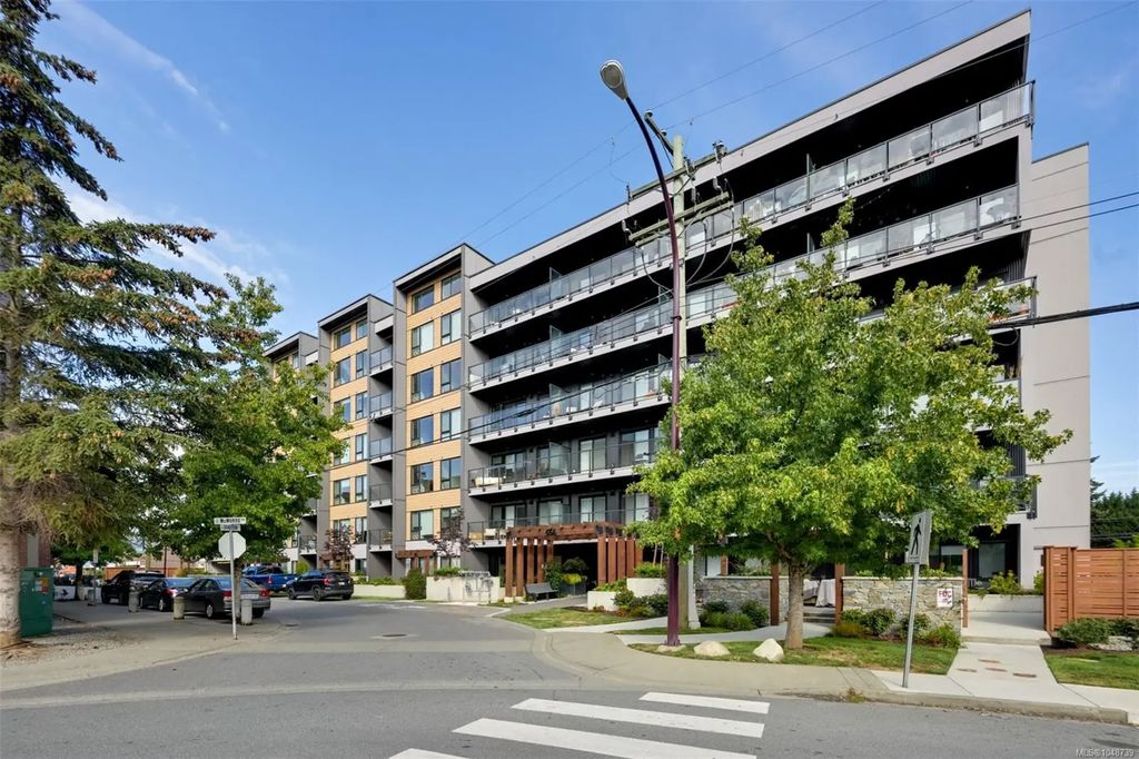 654 Granderson Rd 407, Langford