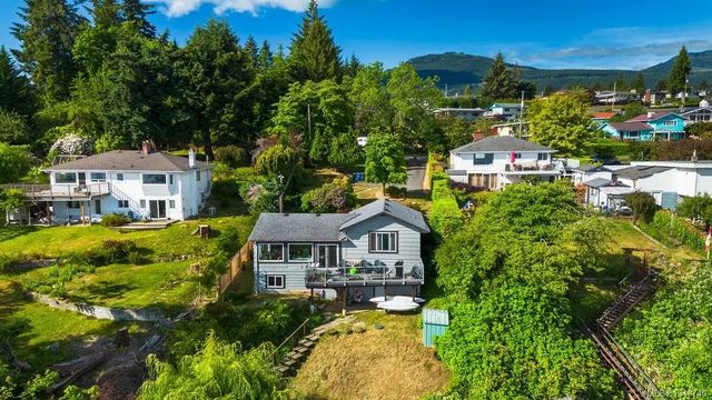2 of 47 - 3677 Gardner Rd, Saltair, BC