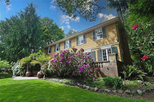 3 of 60 - 990 Terrace Ave, Victoria, BC