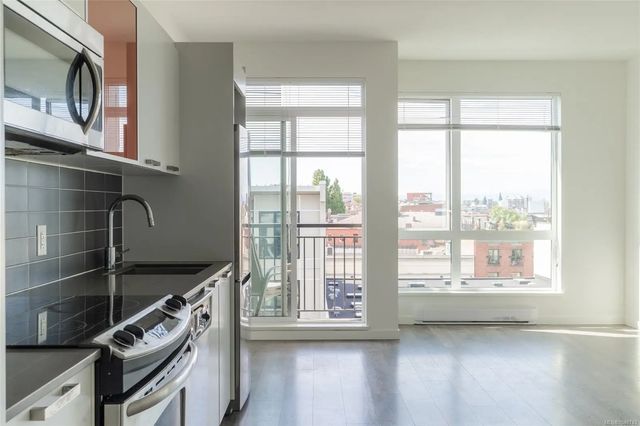 5 of 27 - 517 Fisgard St 510, Victoria, BC