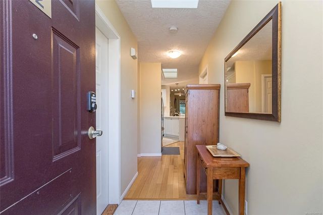 5 of 32 - 1473 Garnet Rd 22, Saanich, BC