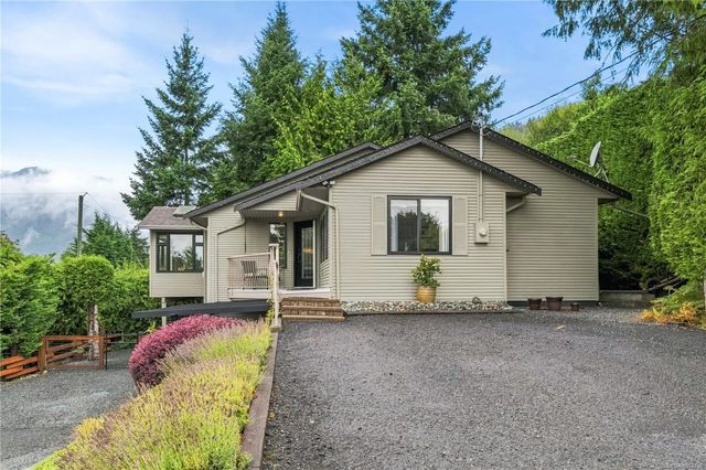 2 of 58 - 1676 Lailah's Loop, Qualicum Beach, BC