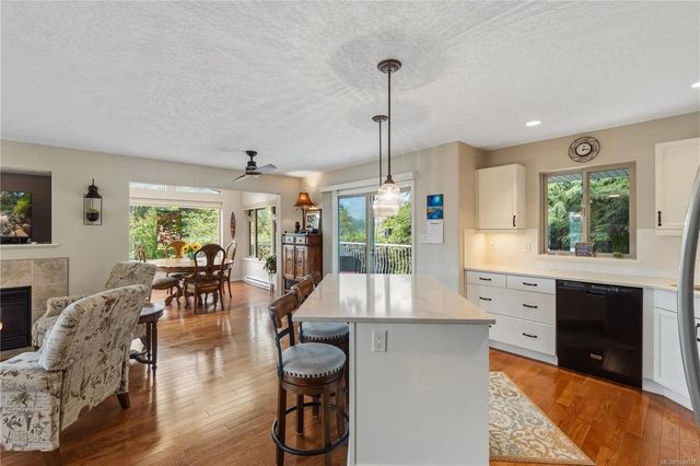 3 of 58 - 1676 Lailah's Loop, Qualicum Beach, BC