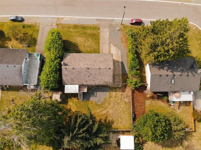 5 of 41 - 156 Moss Ave, Parksville, BC