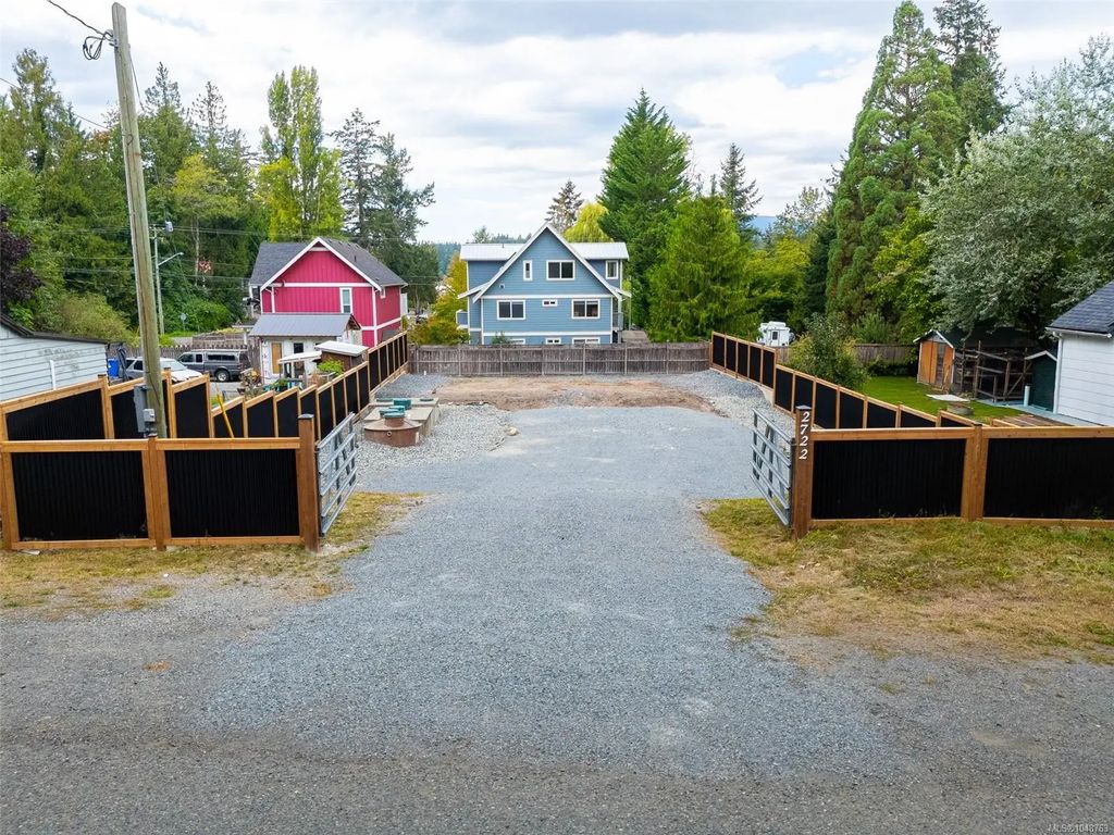 2722 Gibson Pl, Shawnigan Lake