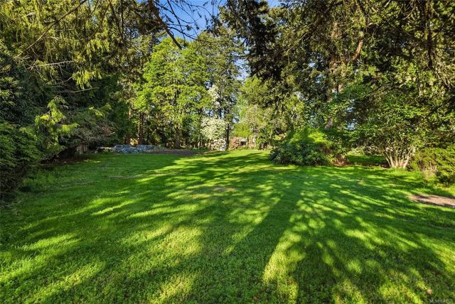 3 of 17 - 1571 Brynmarl Rd Lot A, Nanoose Bay, BC