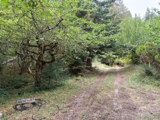 4 of 5 - 13050 Thomas Rd, Ladysmith, BC